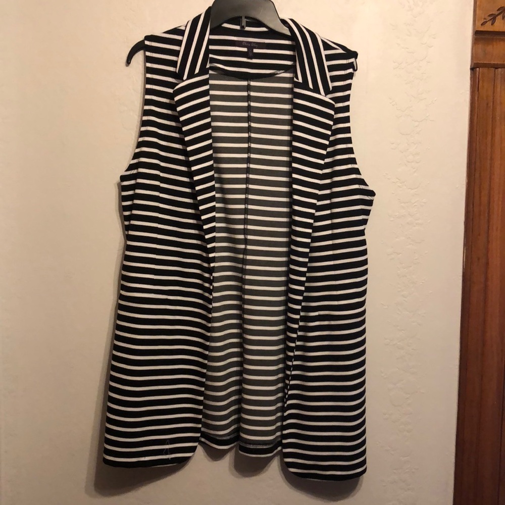 Long vest